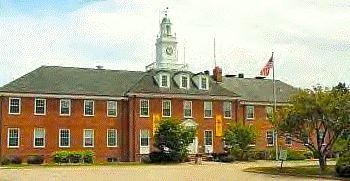 Brick mulitstory municipal building